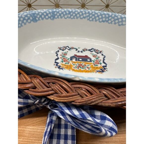 Teamson 1995 Country Home Oval Casserole Dishes in Original Baskets | Set‎ of 2 - Picture 6 of 6